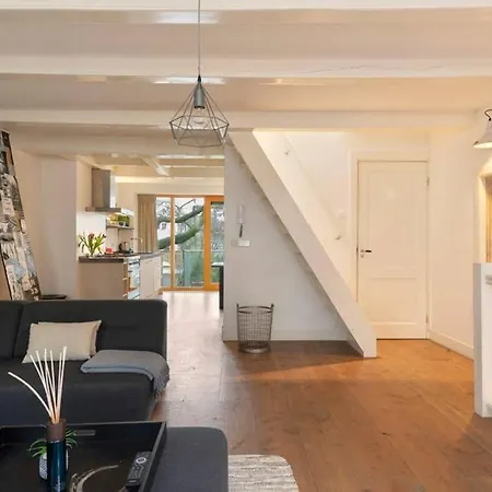 Lovely Jordaan Apartment Amsterdam